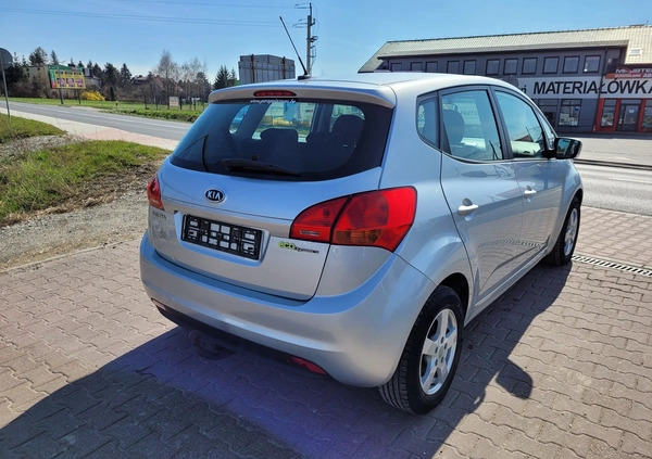 Kia Venga cena 17900 przebieg: 199000, rok produkcji 2010 z Hrubieszów małe 121